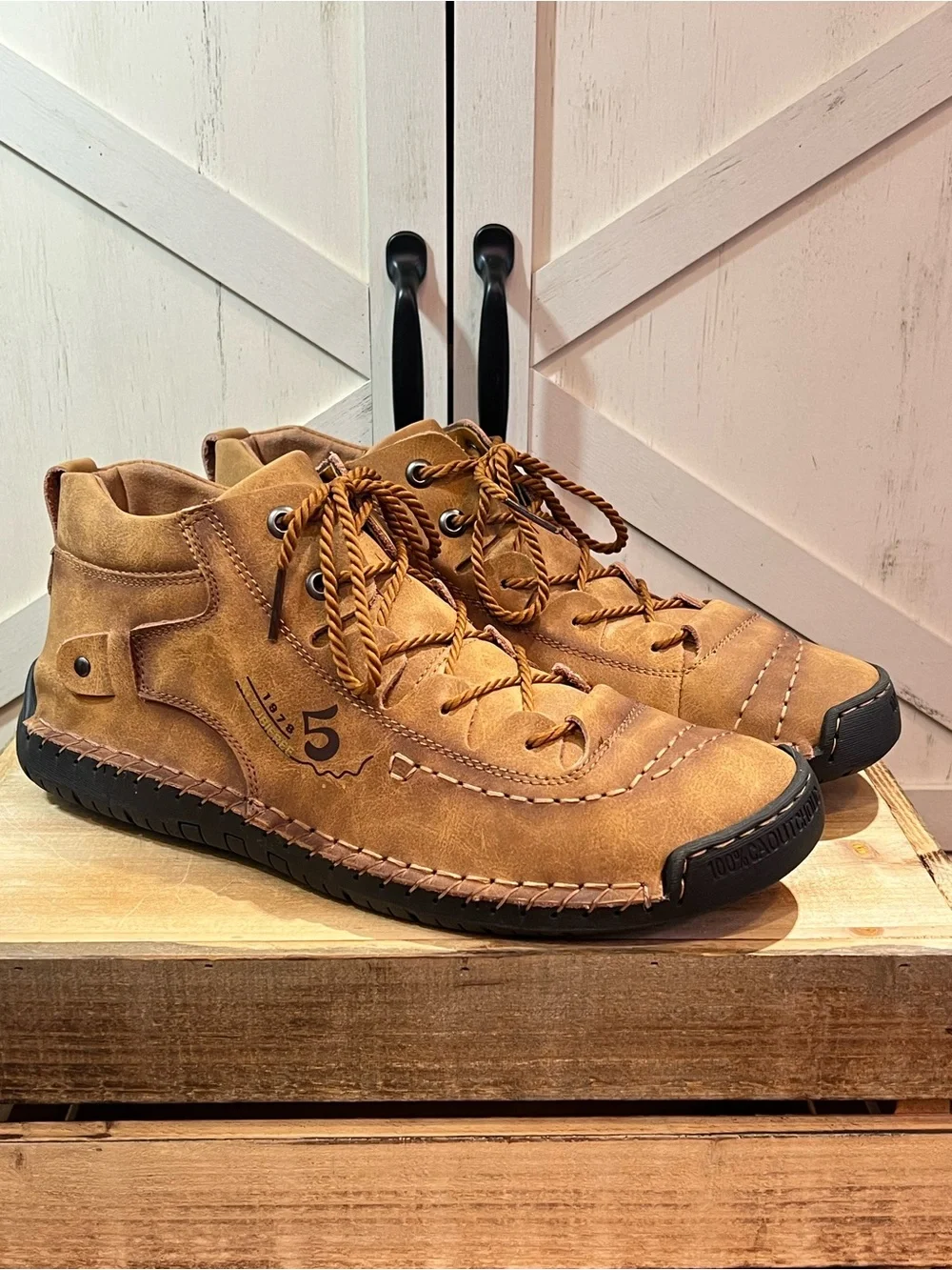 Alcubieree comfortable tan